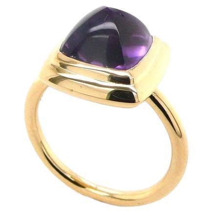 Amethyst Sugarloaf Cabochon Mountain Pyramid Cone Cocktail 18K Yellow Gold Ring For Sale