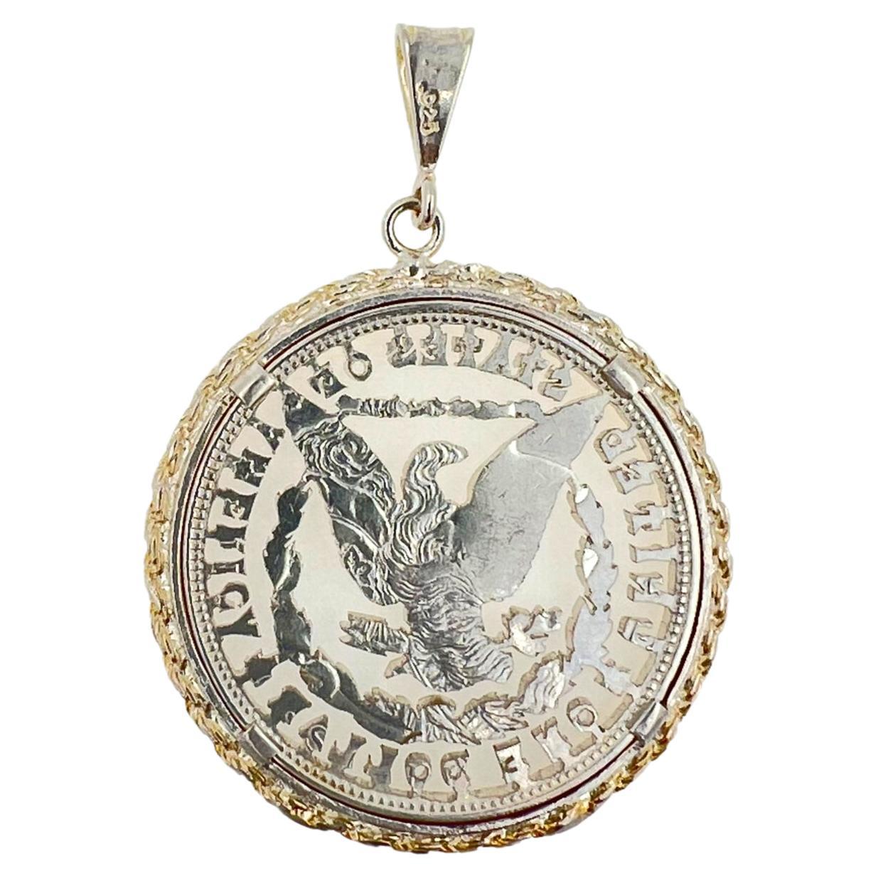 925 Massiv Sterling Silber 
45 mm Durchmesser der Münzen
Echte Vintage-Münze (geschnitzt) 
Nur Anhänger
Handgefertigt & Einzigartig
Großer Wert