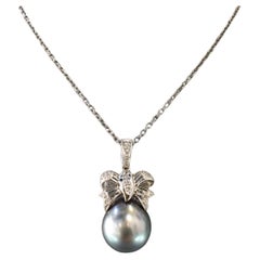 Grey Black Tahitian Pearl Diamond Bow Tie 18K White Gold Pendant Charm Necklace