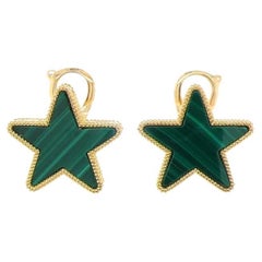 Boucles d'oreilles Galaxy Celestial Constellation en or jaune et malachite verte avec étoiles du zodiaque