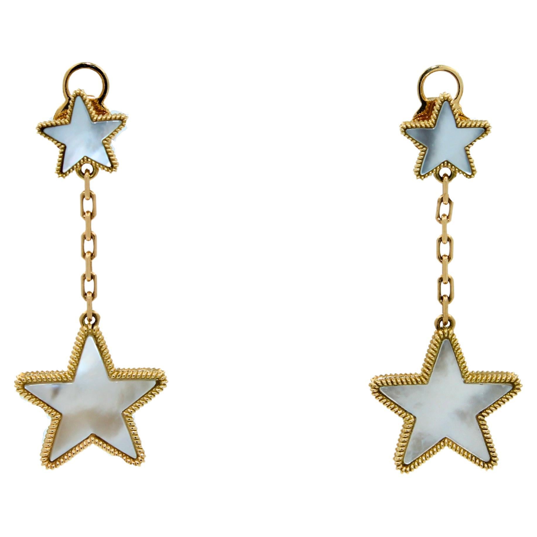 Silvery White Pearl Star Galaxy Celestial Constellation Zodiac 18K Gold Earrings For Sale