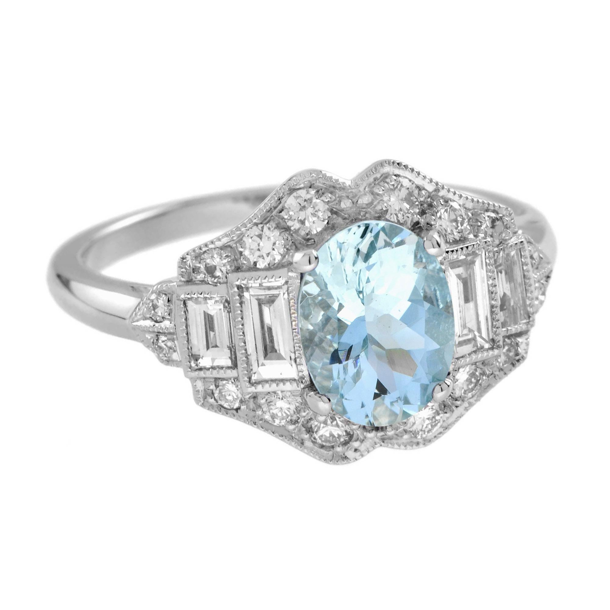 Les teintes bleues de l'aigue-marine et les diamants de taille baguette et brillante enveloppent le doigt dans une magnifique bague conçue pour les styles de vie d'aujourd'hui avec l'ambiance visuelle d'hier. De style Art déco, cette aigue-marine