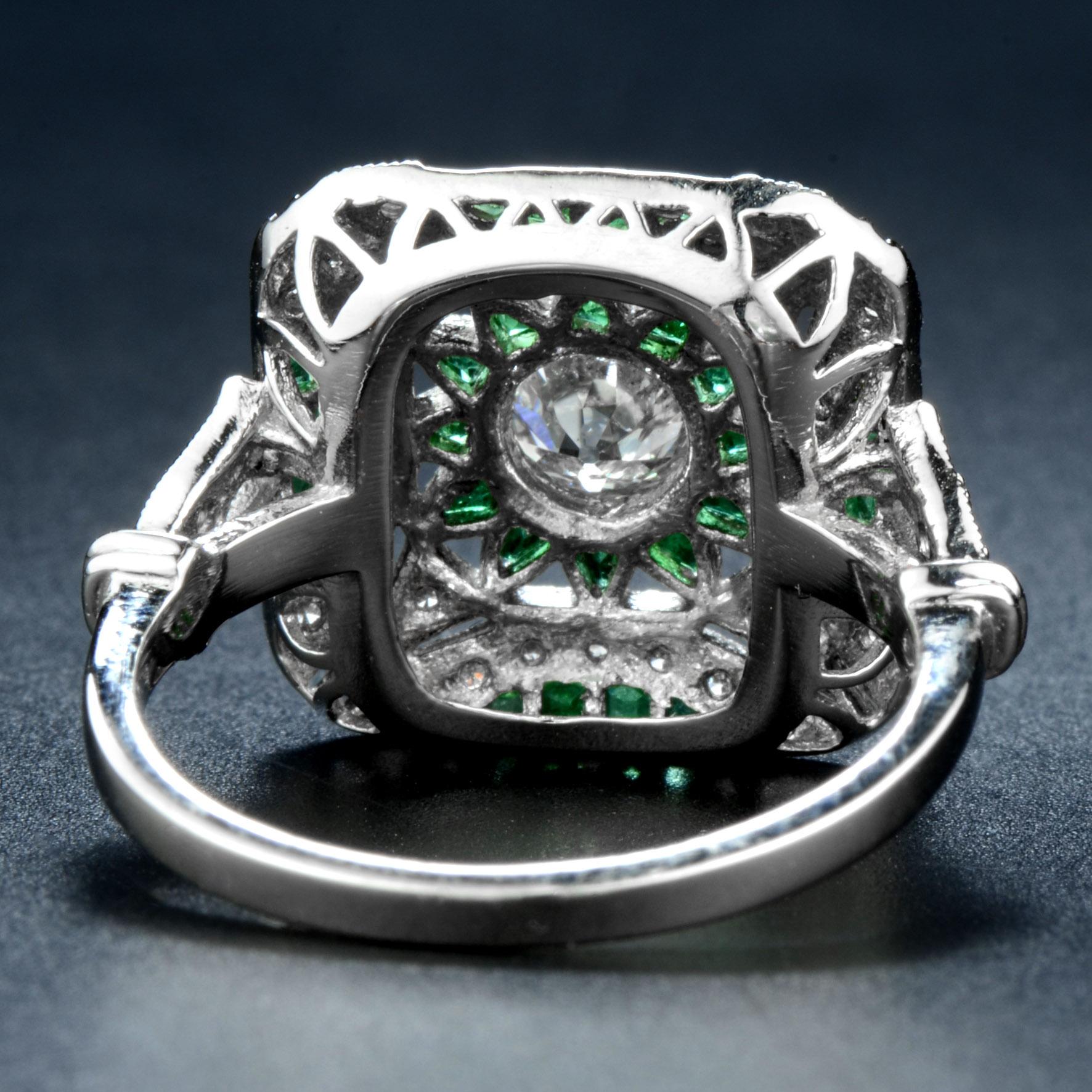 Anello di fidanzamento in platino bianco con diamante e smeraldo verde in stile Art Deco In condizioni Nuovo in vendita a Oakton, VA