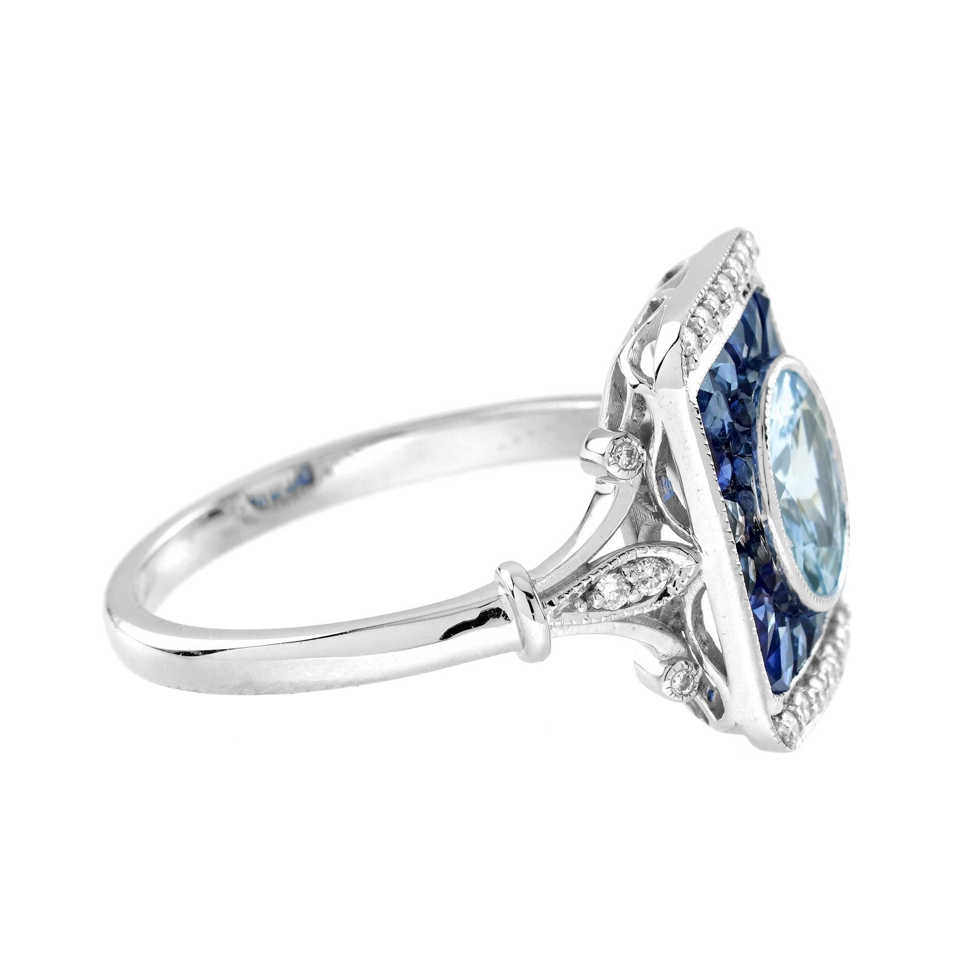 Art déco Bague en or blanc de style vintage avec aigue-marine bleue ronde, saphir bleu et diamant en vente
