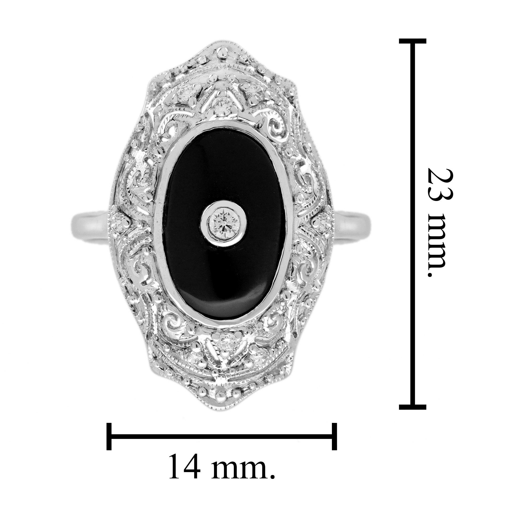 Anello con diamante e onice nero di ispirazione edoardiana con cena in oro bianco 14 carati In condizioni Nuovo in vendita a Oakton, VA