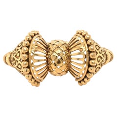 Mid-Century Granulated Bow Motif Bracelet in 18K Gold, circa 1950s