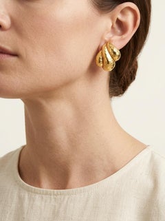 Henry Dunay Hammered Gold Teardrop Ear Clips in 18K, circa 1970s