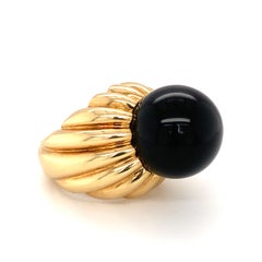 Polished Black Onyx 18K Yellow Gold Ring, Circa 1970s, 24g