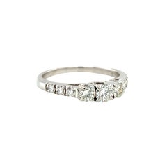 Three-Stone 0.43ct Diamond Ring in 14K White Gold, Graduated Round Brilliants