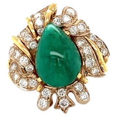 Vintage 1960s Pear Cabochon Emerald and 1.5ct Diamond Ring, 9.50ct, 18K Yellow G