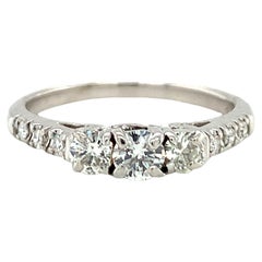 Three-Stone 0.43ct Diamond Ring in 14K White Gold, Graduated Round Brilliants