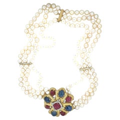18K YELLOW GOLD 45.0ct RUBY, 25.0ct SAPPHIRE, DIAMOND AND PEARL NECKLACE