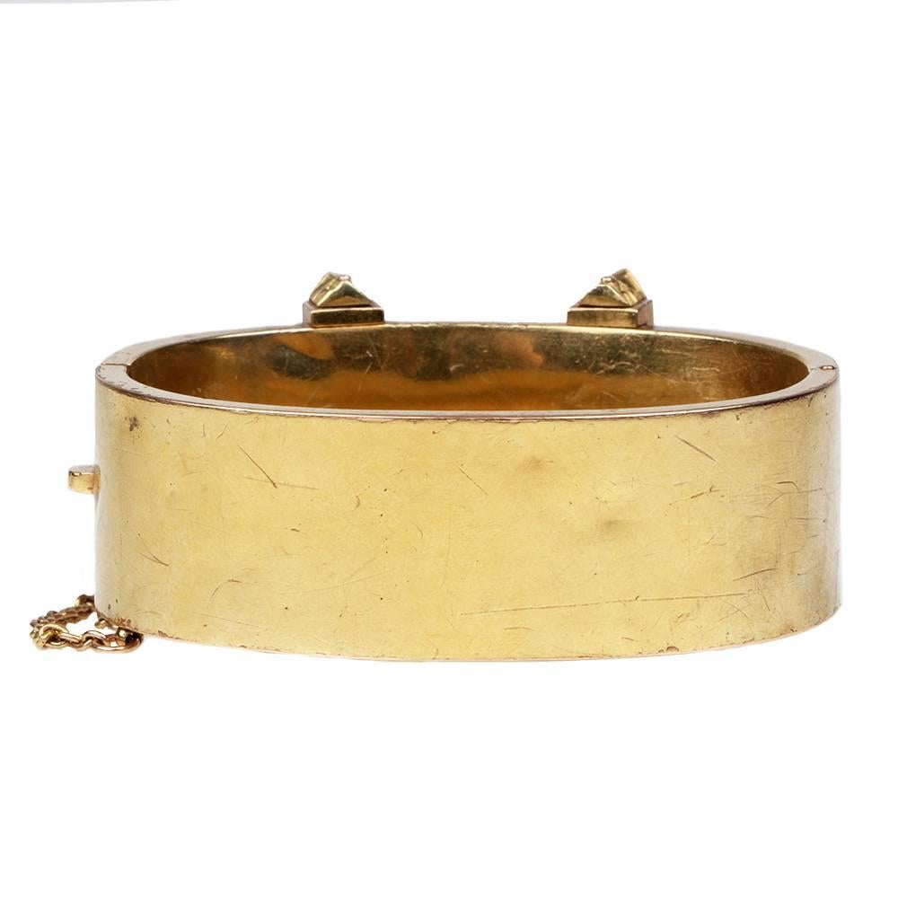 Victorian Etruscan Revival Gold Bangle In Good Condition For Sale In Austin, TX