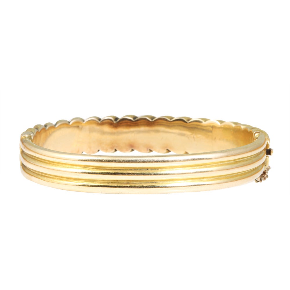 Victorian Gold Illusion Bangle In Excellent Condition In Austin, TX