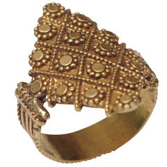 22K Gold Ring with Fine Granulation Work C. 1940's