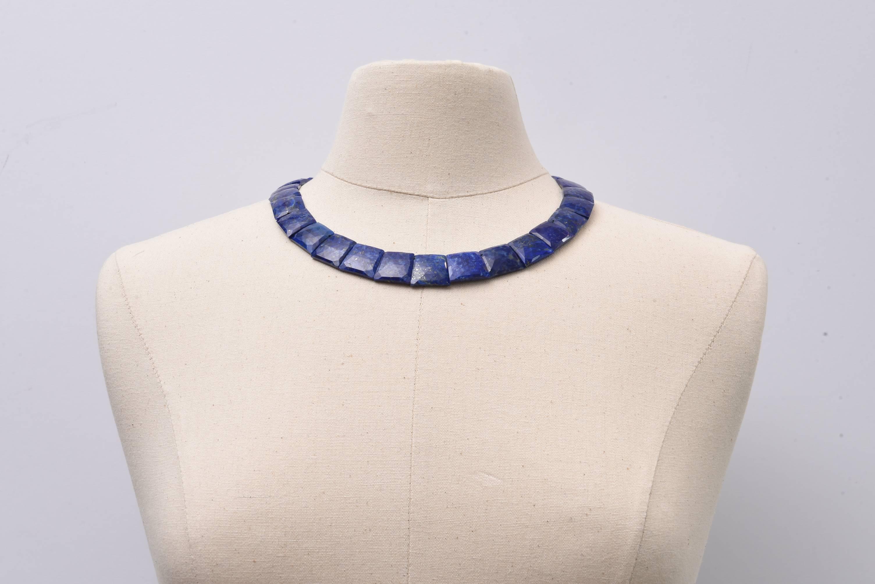 Facetet Lapis Lazuli Beaded Choker Necklace In Excellent Condition In Nantucket, MA