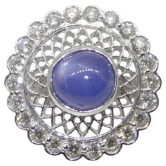 Bague de fiançailles en or blanc 18 carats avec saphir étoilé bleu rond de 2,99 carats et diamants