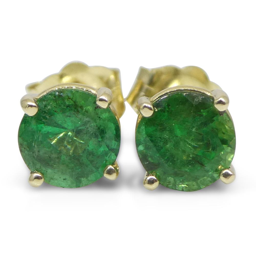 0,87ct Runde grüne Smaragd Ohrstecker in 14k Gelbgold im Angebot 2