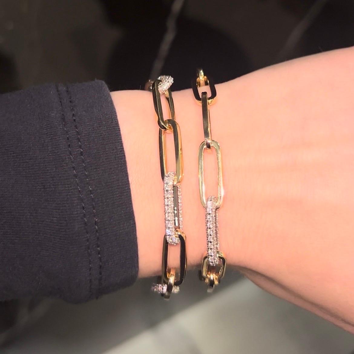 Bracelet à maillons en forme de trombone et diamant de 0,45 carat en or blanc et jaune 14K Neuf - En vente à New York, NY