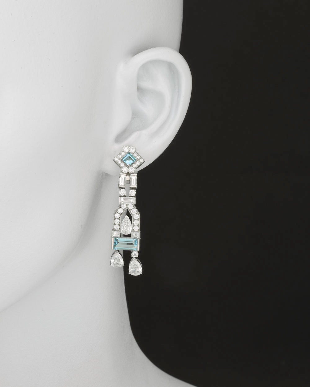 Raymond C. Yard Aquamarine Diamond Platinum Chandelier Earrings