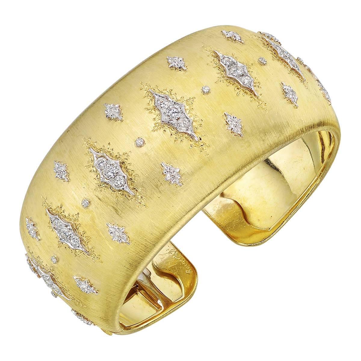 Buccellati  Diamond Star Gold Cuff Bracelet
