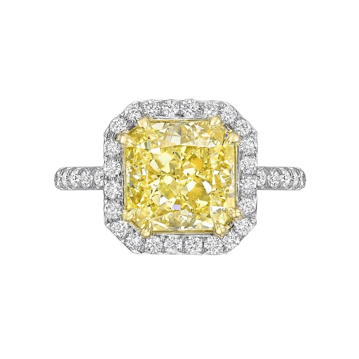 Betteridge 4.01 Carat Fancy Yellow Diamond Ring