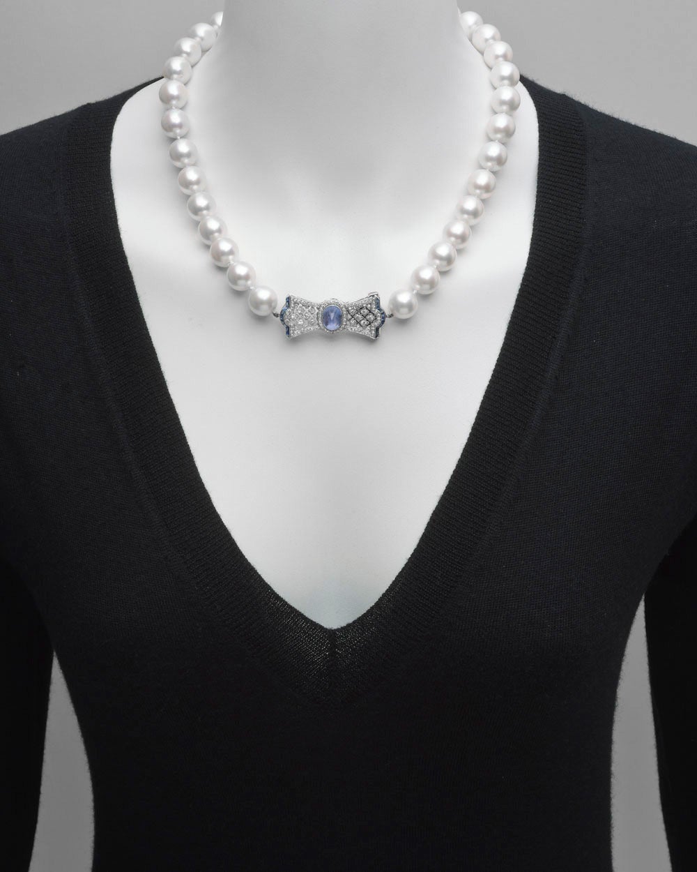 South Sea Pearl Necklace with Gem-Set Bow Clasp