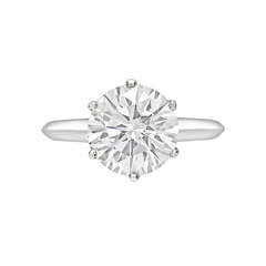 Tiffany & Co. 3.02 Carat Round Brilliant Diamond Engagement Ring 10