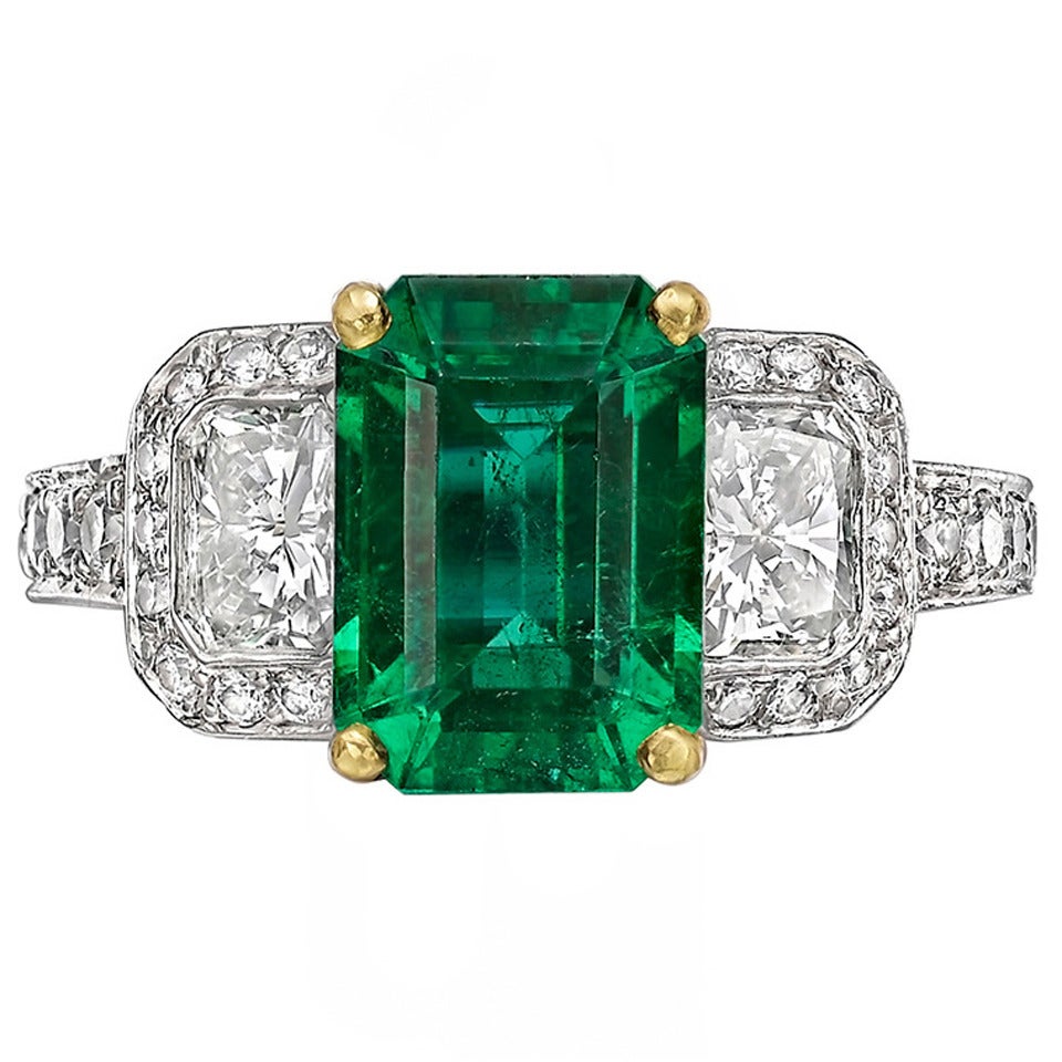 2.84 Carat GIA Cert Emerald Diamond Platinum Ring