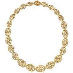 Gold Oval-Shaped Link Necklace