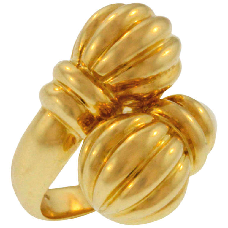 Boucheron Gold Double Finial Ring