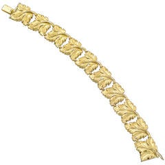 Tiffany & Co. Gold Leaf Link Bracelet