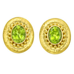 Elizabeth Locke ​Gold and Peridot Earrings