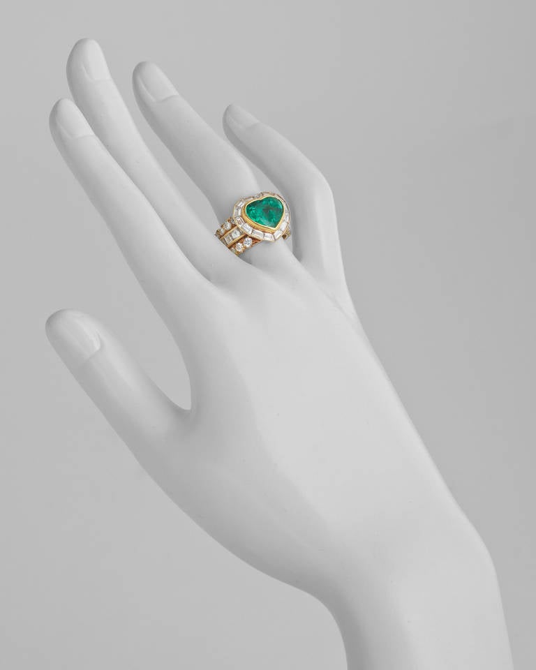 Van Cleef & Arpels Heart-Shaped Emerald Diamond Dress Ring