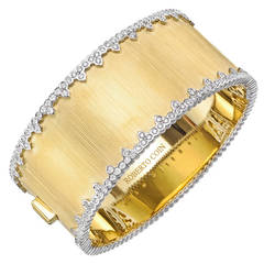 Roberto Coin Diamond Gold Cuff Bracelet 2
