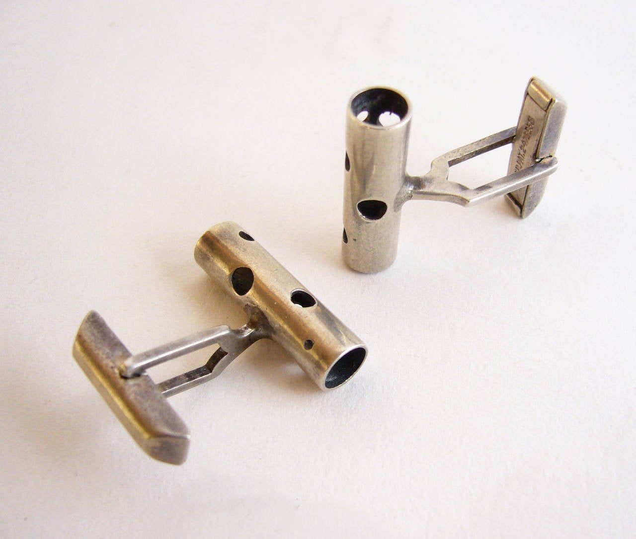 Everett MacDonald Sterling Perforated Cufflinks In Good Condition In Palm Springs, CA