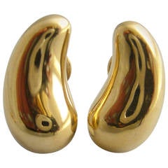 Tiffany & Co. Elsa Peretti Gold Bean Earrings
