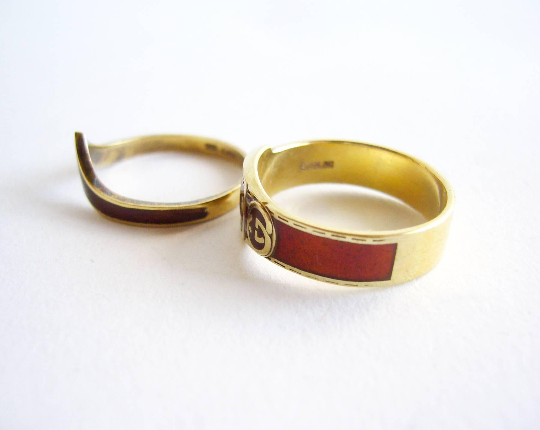 Gucci Enamel Gold Stacking Buckle Rings In Excellent Condition In Palm Springs, CA