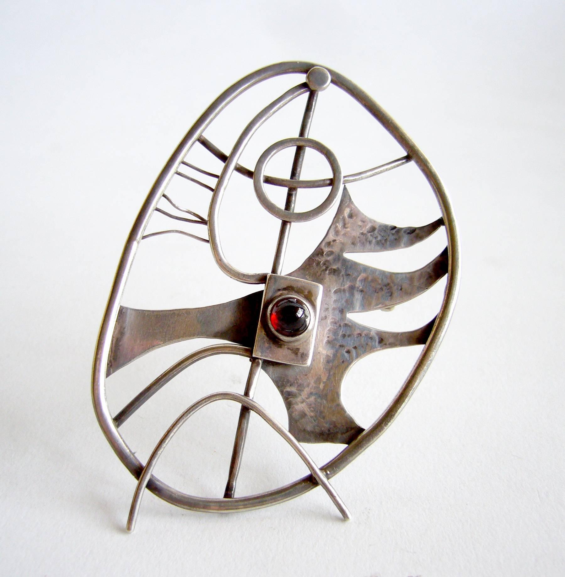 Sterling Silver Garnet American Abstract Modernist Brooch In Good Condition In Palm Springs, CA