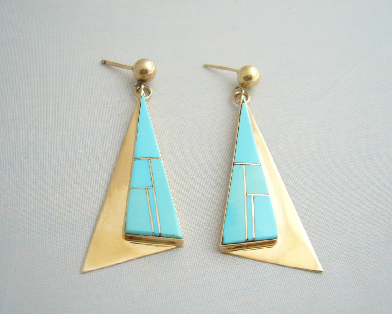 14K gold and Sleeping Beauty turquoise earrings created by Gary Arviso.  Earrings measure 2