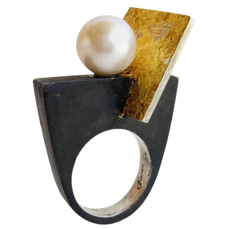HEIDI ABRAHAMSON Sterling Silver and Pearl Ring