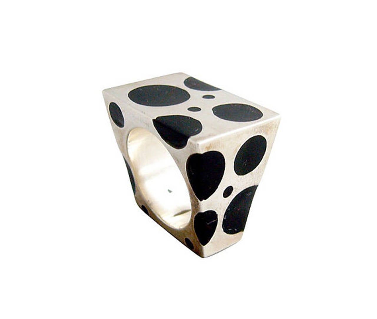 A sterling silver and enamel polka dot cube ring from Mexico, circa 1980's.  Face of the ring measures 1 1/8