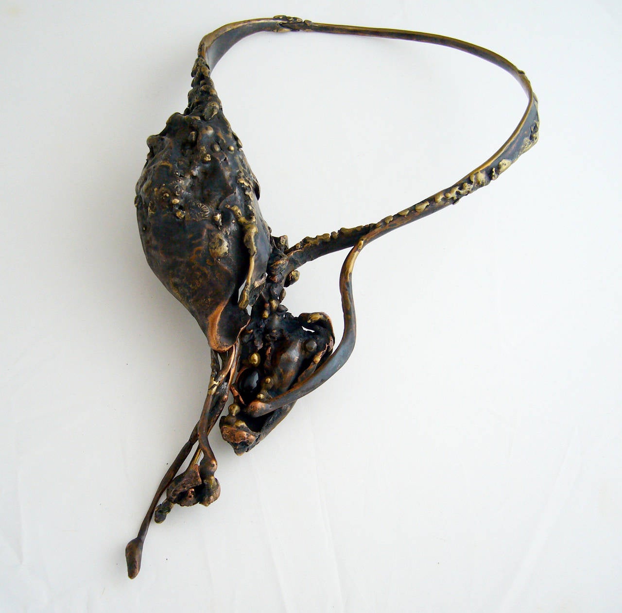 Women's Handmade Copper Onyx Organic Fringed Artisan Pod Necklace