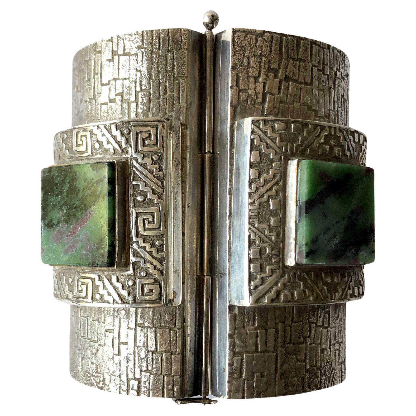 Graziella Laffi Peruvian Modernist Sterling Silver Green Quartz Cuff Bracelet For Sale