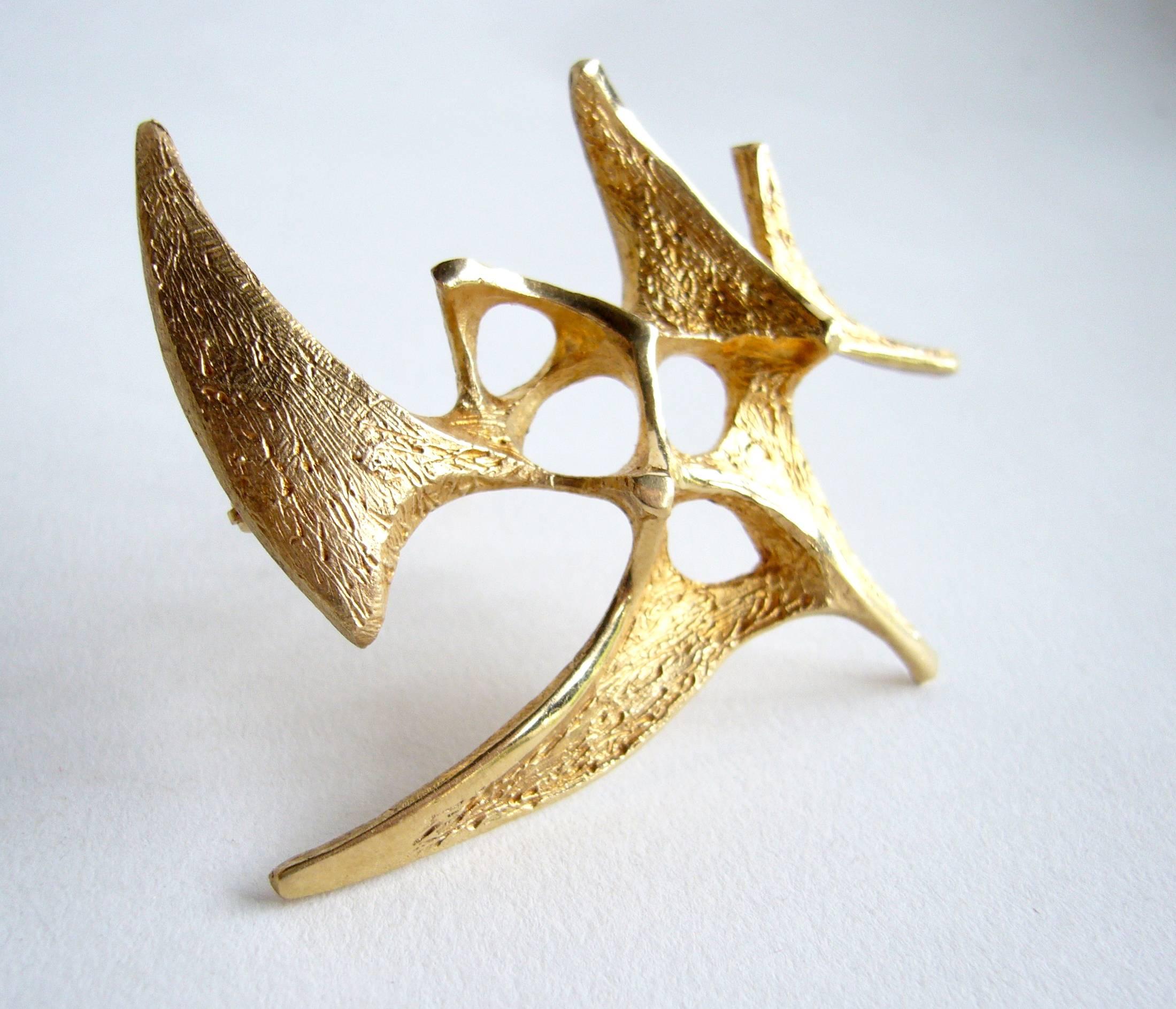 14k gold abstract modern brooch by Ed Wiener of New York City, New York.  Brooch measures 2