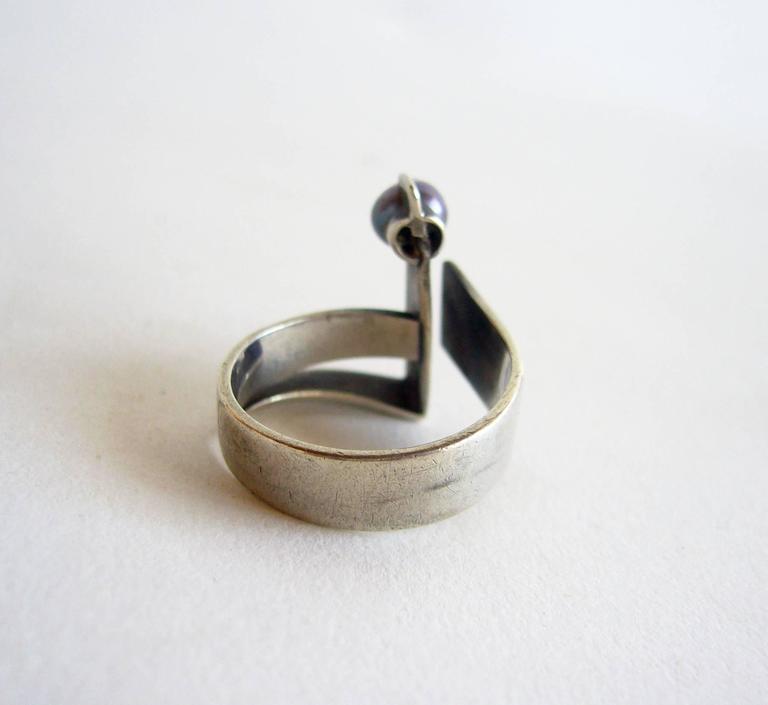 Constructivist Rings Jack Nutting Grey Baroque Pearl Sterling Silver Ring at 1stDibs
