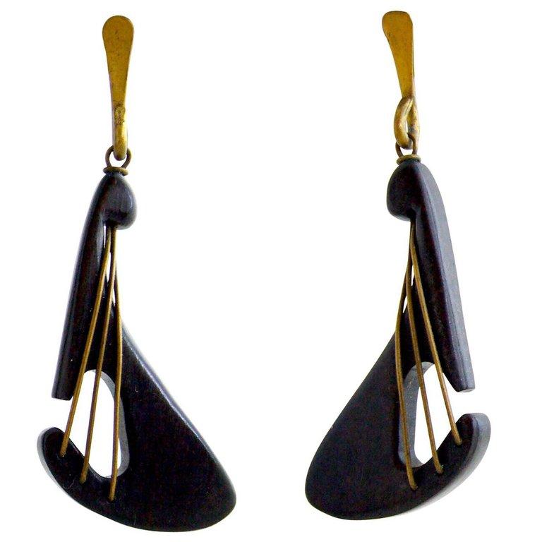 Women's Early American Modernist Exotic Wood Brass Lute Earrings For Sale