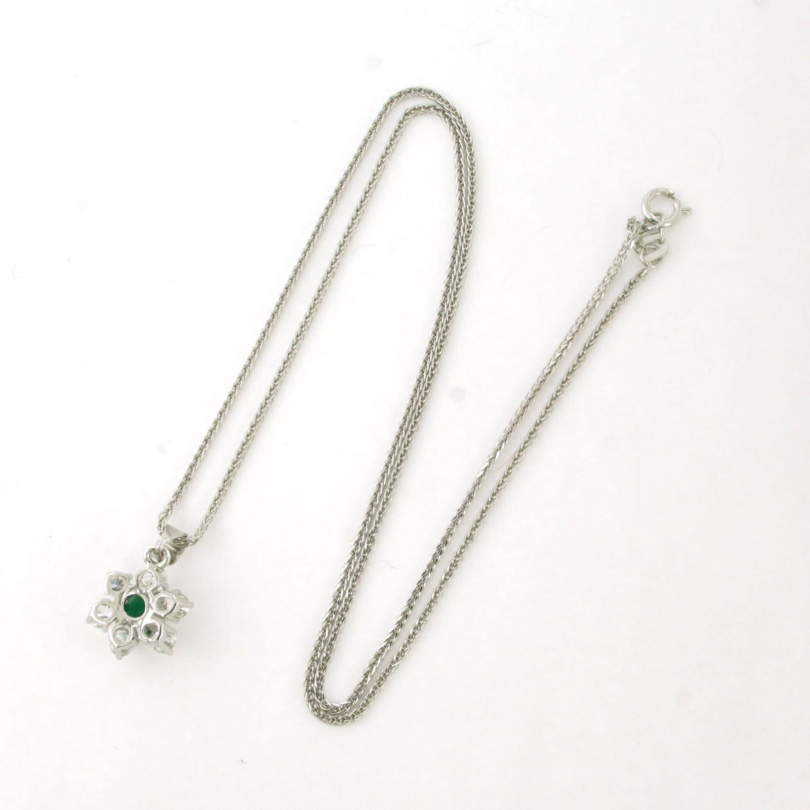 Collier et pendentif avec émeraude et diamant taille brillant jusqu'à 0,60ct or 14k en vente 1