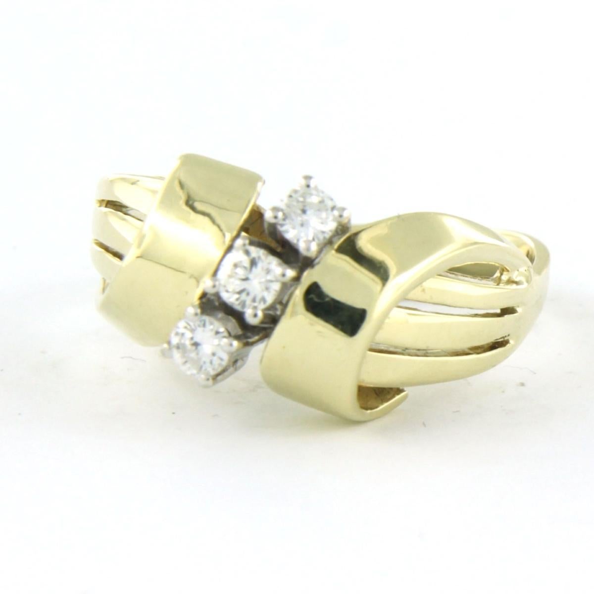 Ring mit Diamanten im Brillantschliff bis zu 0,24 Karat 14k bicolour Gold Damen im Angebot