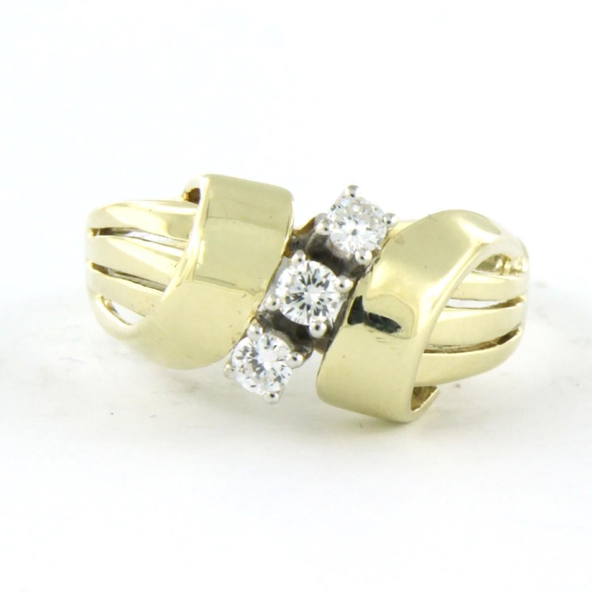 Ring mit Diamanten im Brillantschliff bis zu 0,24 Karat 14k bicolour Gold im Angebot 2